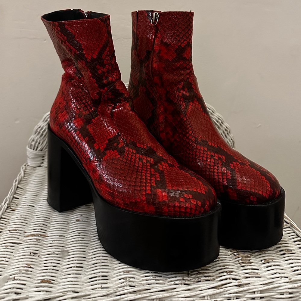 Simon Miller High Raid Red Tango 110mm platform Boots ๐ฅ๐ฅ๐ฅ๐ฅ๐ฅ๐ฅ๐ฅ๐ฅ - Picture 1 of 7